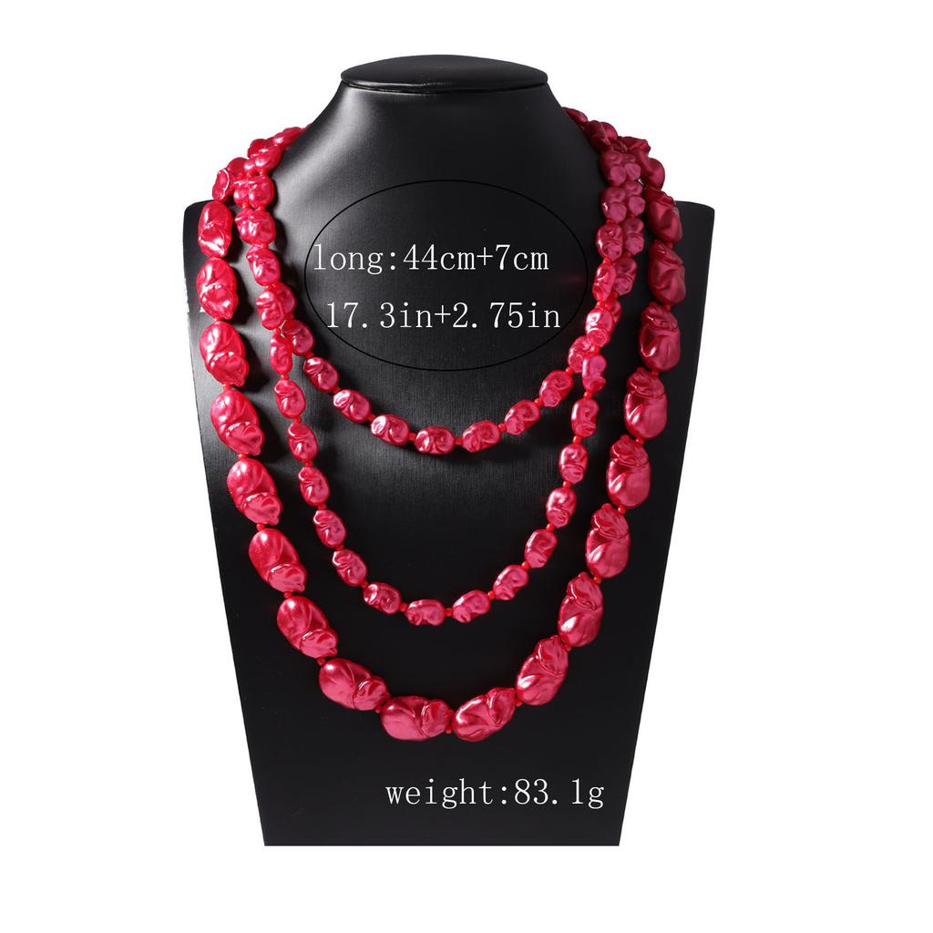 The New Personality Is Small, Many Layers, and Wears Irregular Geometric Quadrilateral Trendy Red Resin Women's Necklaces