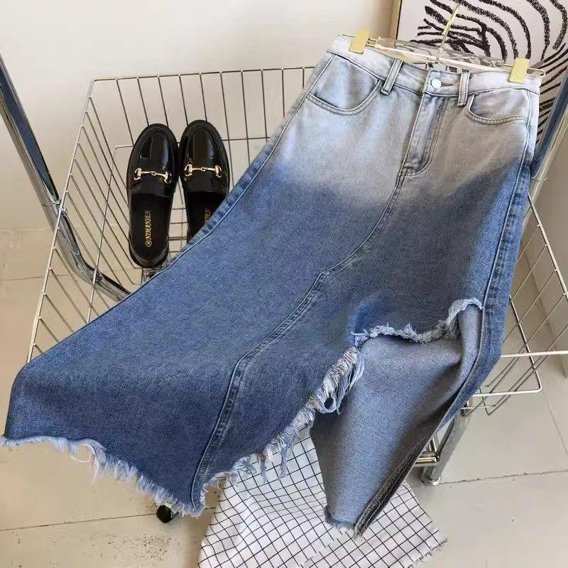 

2025 Summer Women s High-Waisted A-line Irregular Denim Skirt with Ripped Raw Hem S (Recommended 80-98cm)