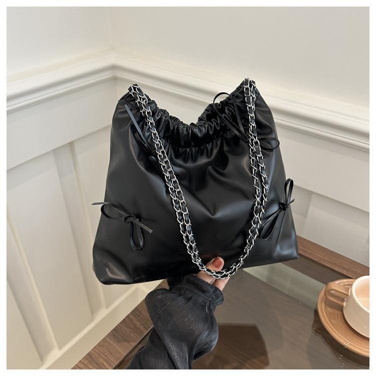 2024 New Spring Stylish Shoulder Crossbody Bag For Women Chic Street Style Pu Bucket Bag In Black/brown/silver/white