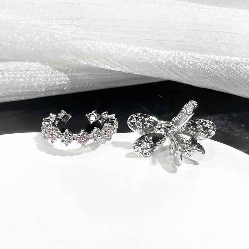 Butterfly Star Smooth Surface Full Of Diamonds Zircon Niche Design Open Ring Cold Wind High Sense Ring Woman