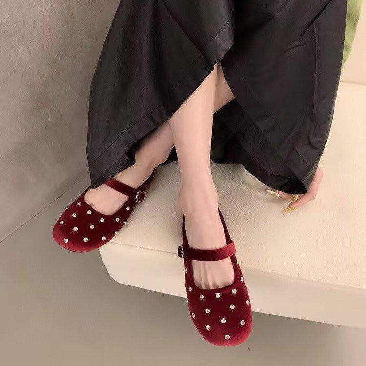 Retro Red Rhinestone Round Head Shallow Mouth Single Shoes Women's 2025 French Temperament Ballet Flat Mary Jane Shoes Half Drag