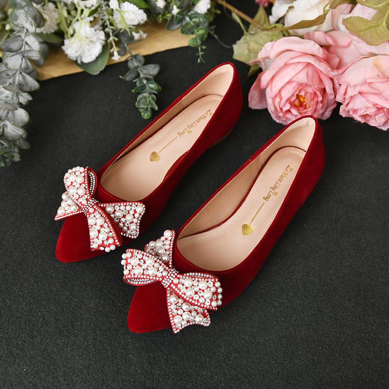 

shoes women s Xiuhe shoes flat heels pregnant women are not tired feet red wide fat feet large size women s shoes comfortable flat heels 35 красный