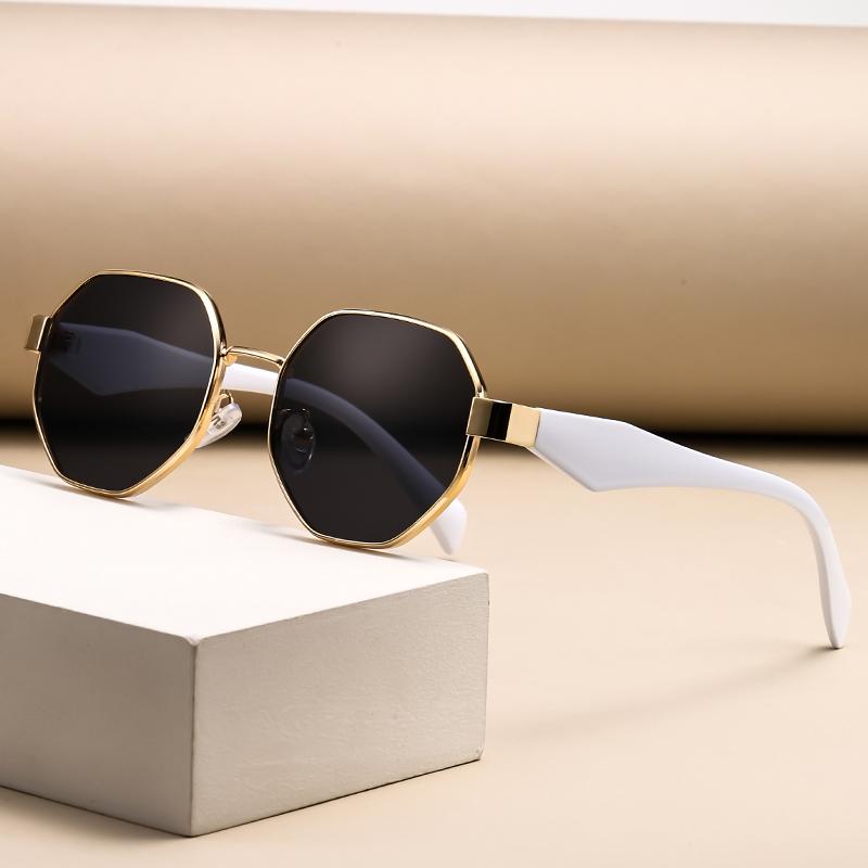Nowe okulary przeciwsłoneczne retro damskie modne wielokątne metalowe okulary przeciwsłoneczne męskie luksusowe markowe designerskie dekoracyjne okulary przeciwsłoneczne UV400