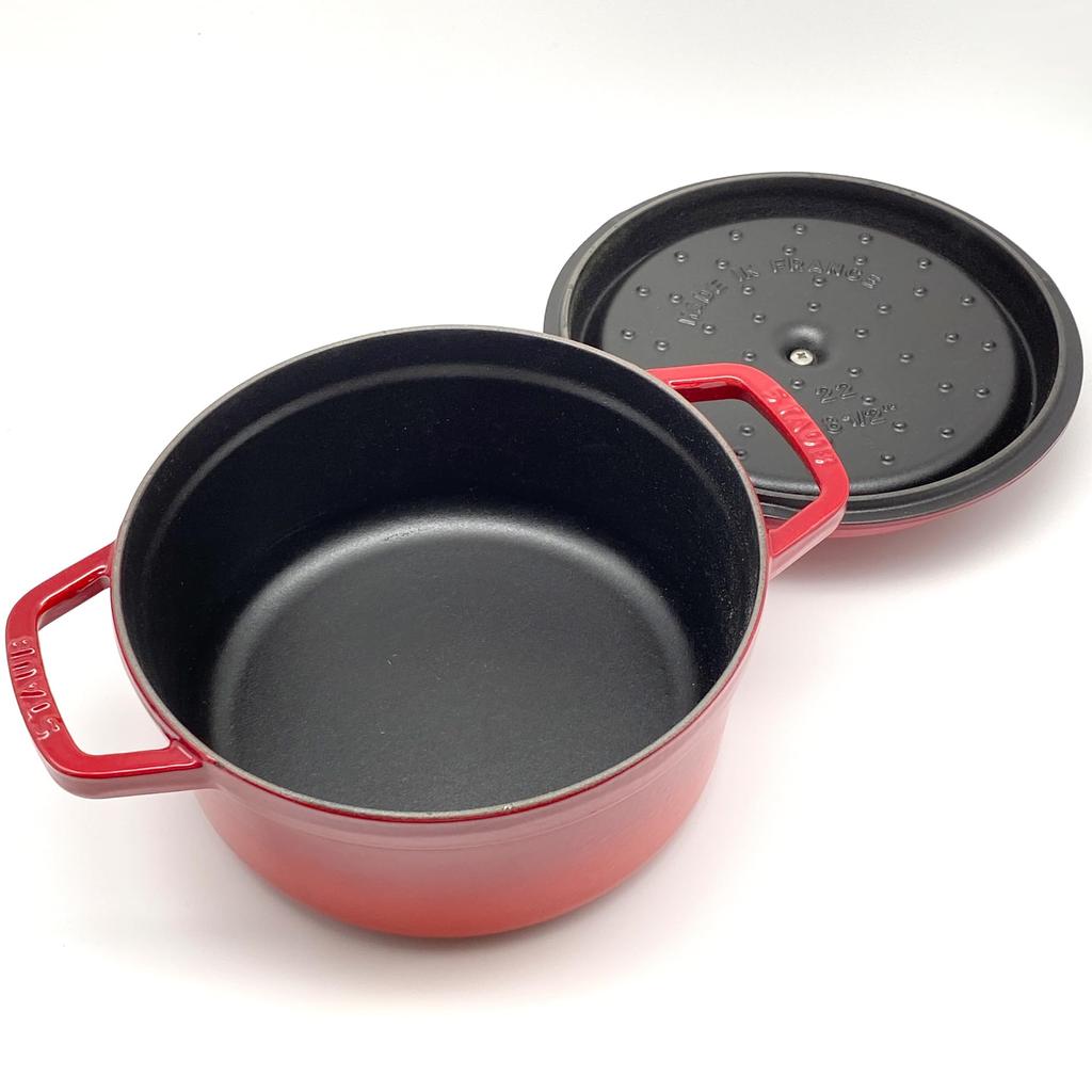 Staub Pico Cocotte Round 1102206 Enamel Pot, 22cm, Cherry, (Product Number 40509-825-0), [Used]