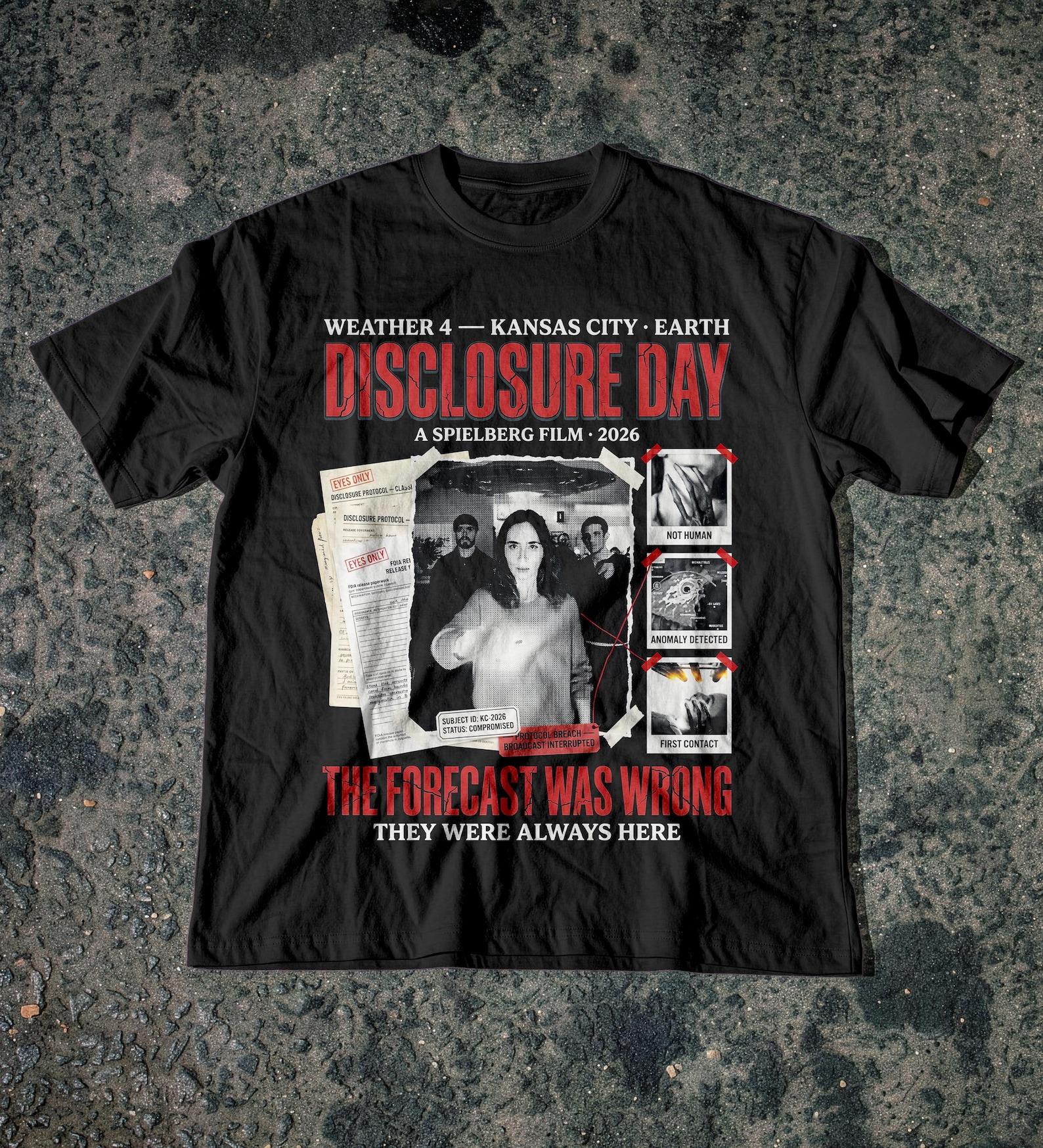 Disclosure Day T-Shirt, 2026 Spielberg Sci-Fi Shirt, Emily Blunt Graphic Tee 3XL