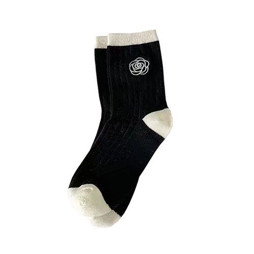 1/2Pairs Camellia Rose Embroidered Mid-Tube Socks Cute Korean Ins Style Skirt Matching Calf Socks Sports Breathable Cotton Socks