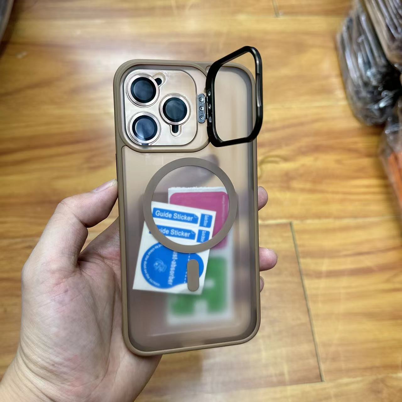 

Applicable To 16promax Mobile Phone Case Magnetic Metal Lens Holder New IPhone 17 Skin Matte Protective Case iPhone17promax