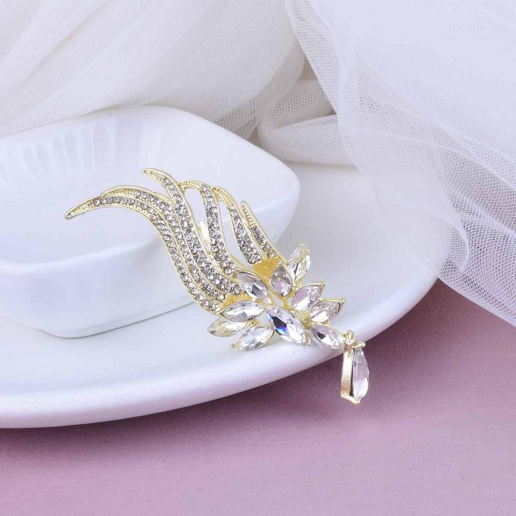 Creative Angel Feather Brooch Retro Romantic Pin Elegant Charm Jewelry Accessories Party Birthday Festival Gift Souvenir Trend