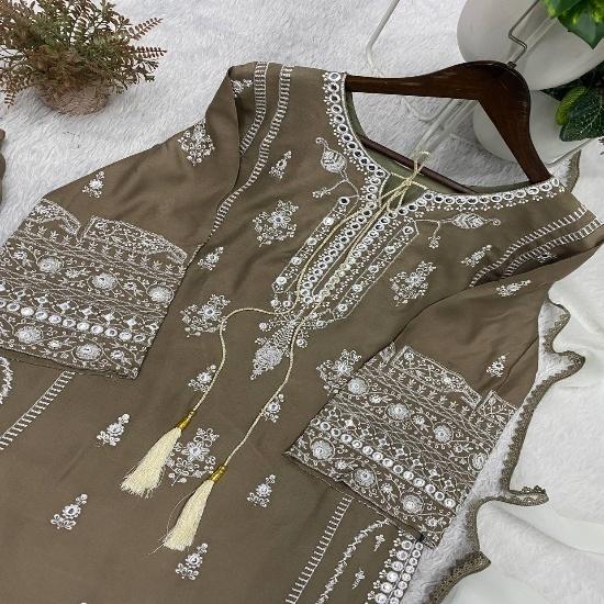 Elegant Embroidered 3-Piece Festive Kurta Pant Set