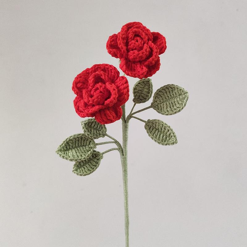 Gehäkelter Blumenstrauß Kreative Strickblume Heim Frühlingsdeko Gestrickter Strauß für Muttertagsgeschenk Künstliche Blumen