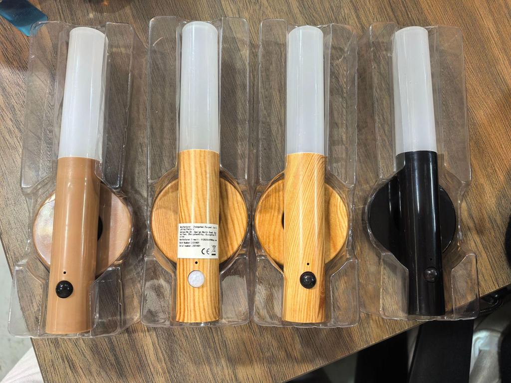 Wireless LED Motion Sensor Wall Lamp with Magnetic Mounting