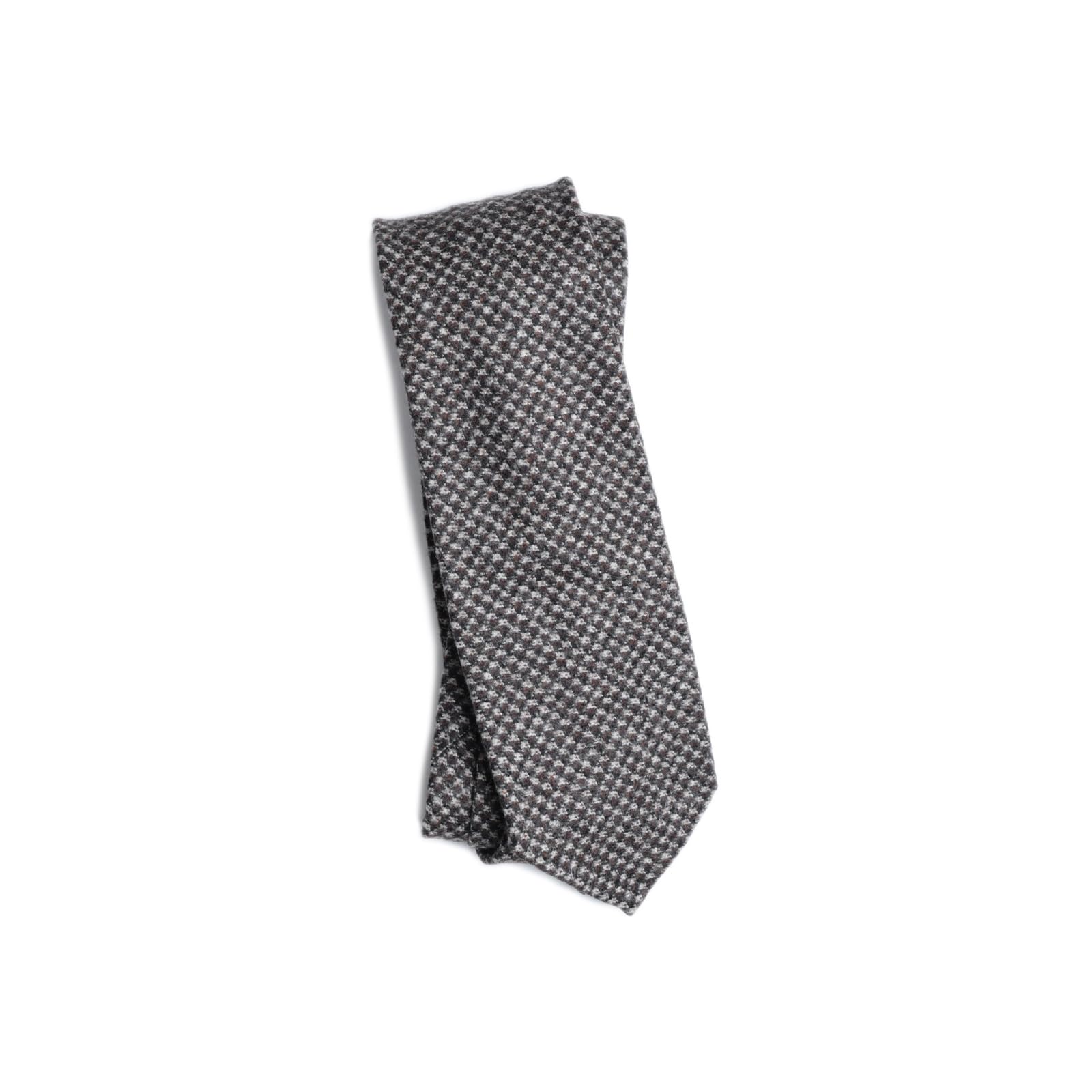 

Wool Made in Japan Y&TAILOR Quattro Pieghe Tie, Delfino, Three-Wrap Hand-Rolled, Handmade, Stylish,