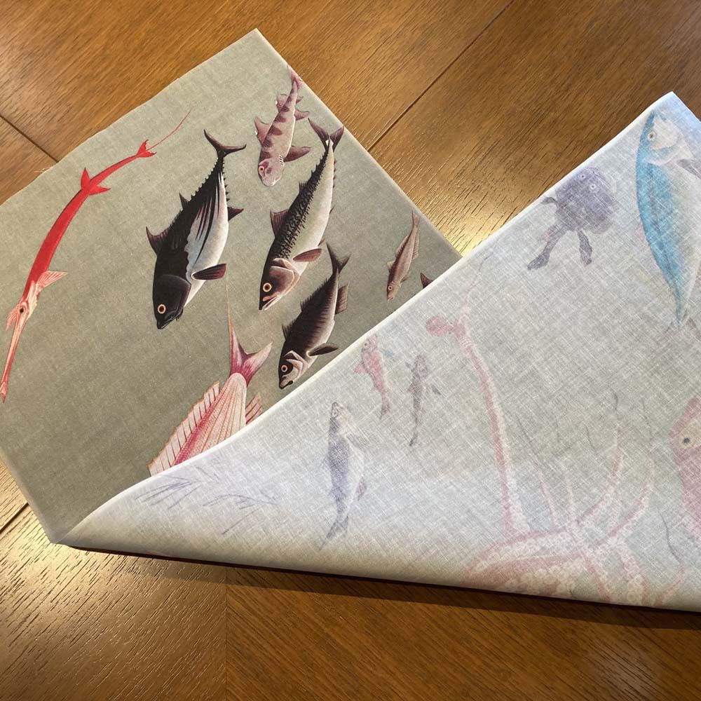 Ito and Tenugui hand 90cm x 35cm Made in Japan Stylish Tenugui Sea Pattern Japanese Japanese Japanese Interior Wall Towel 90 Jakuchu's "Fish