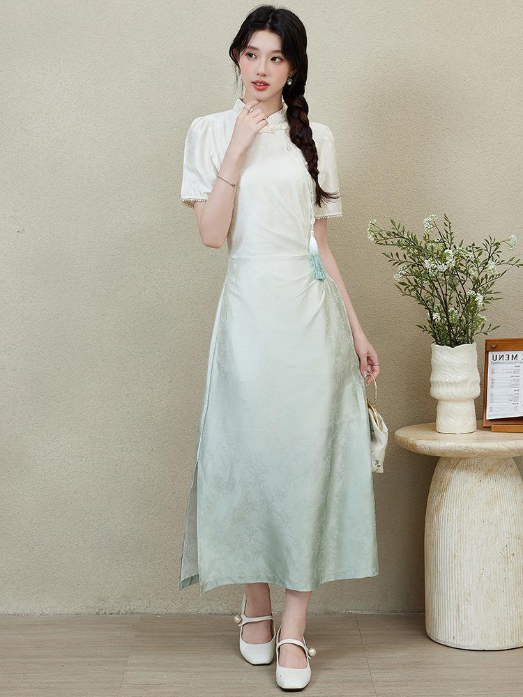 Elegant Summer Women's Qipao Dress - Short Sleeve Gradient Jade