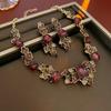 Square Leaf Inlaid Diamond Necklace with Retro Chinese Style - Elegant Light Luxury Clavicle Chain for Women