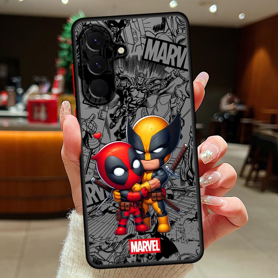 

Чехол Marvel Deadpool Wolverine Love для Samsung Galaxy A73 A33 A14 A23 A17 A52 A52S A72 A56 A55 A54 A35 A34 A36 A53 A16 A15 Galaxy A14