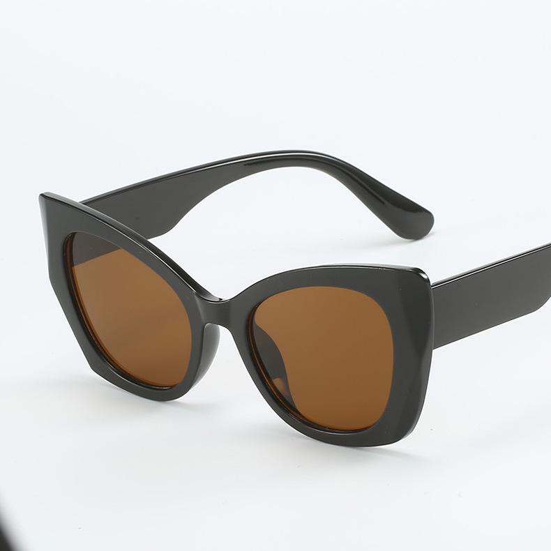 2023 Trendy European & American Women's Large Frame Street Style Sunglasses - Sun Protection & Bare Face Design