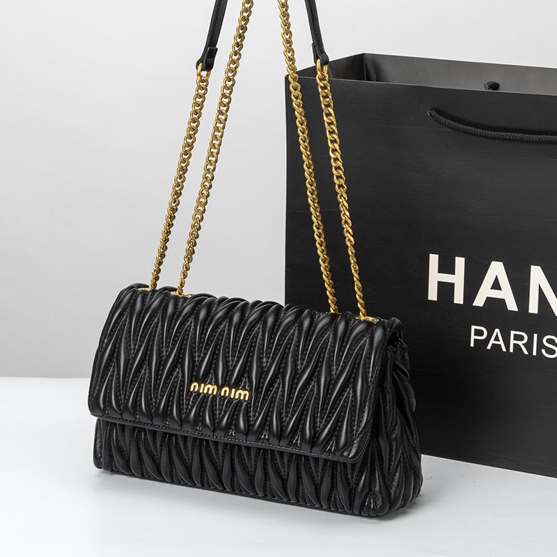 New Fashionable Wrinkled Underarm Bag with High Quality Soft Leather Chain Bag, Single Shoulder Cross Shoulder Small Square Bag, Versatile for Women