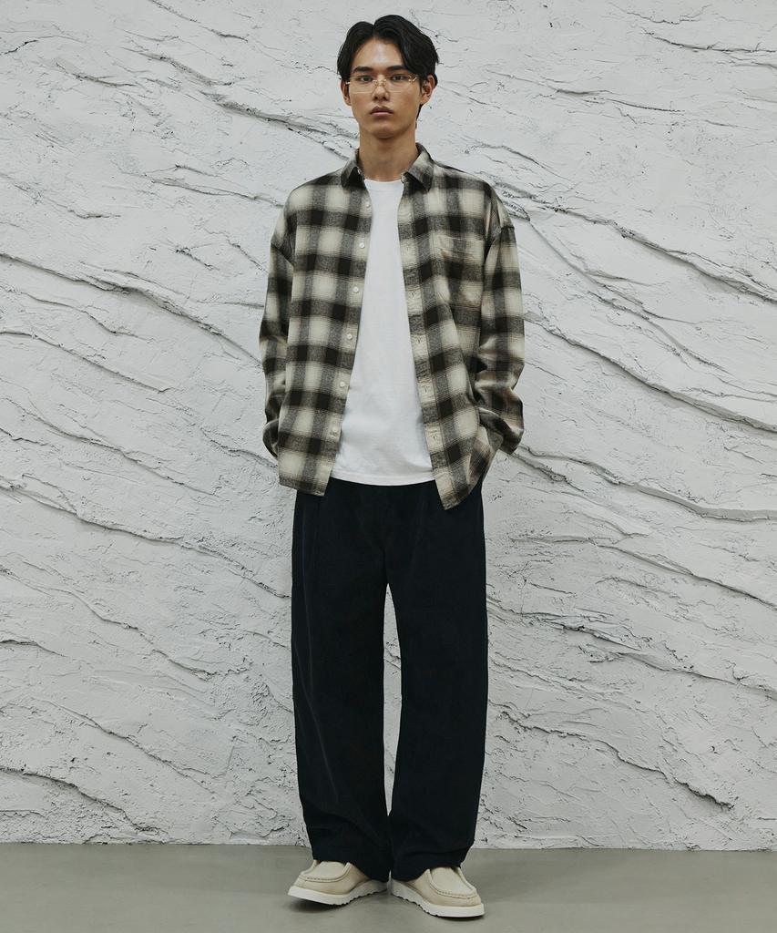SIGNATURE Single-Pleat Corduroy Wide Pants [Black]