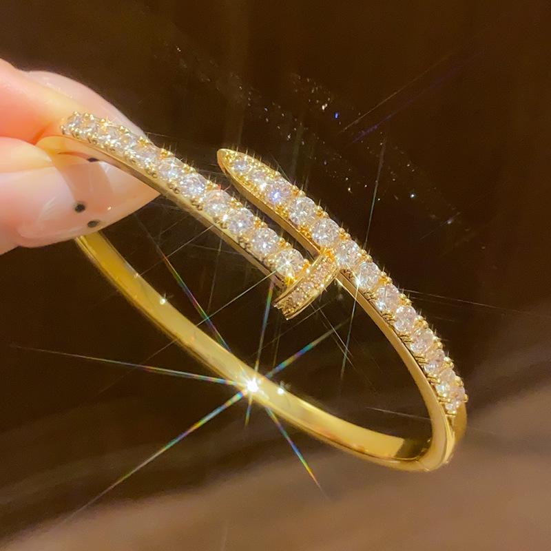 18K Gold-Plated Zircon & Mother-of-Pearl Oval Bangle - Elegant, Versatile Luxury Bracelet for Women