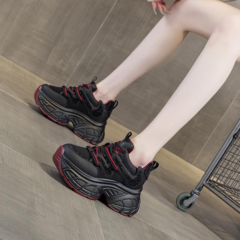 Dad shoes women's 2025 spring new Internet celebrity with thick sole inner height increase casual versatile fashion style lace-up women's shoes