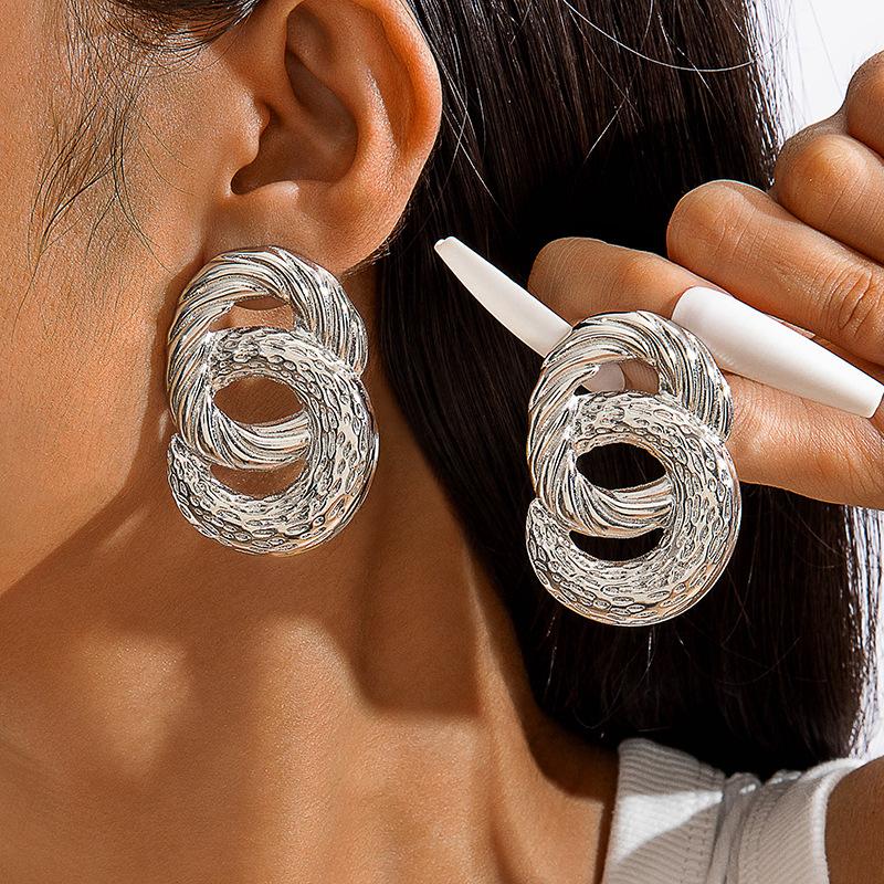 Figure-eight Twist Large Water Drop Iron Earrings Design Sense Geometric Square Twist Earrings Earrings