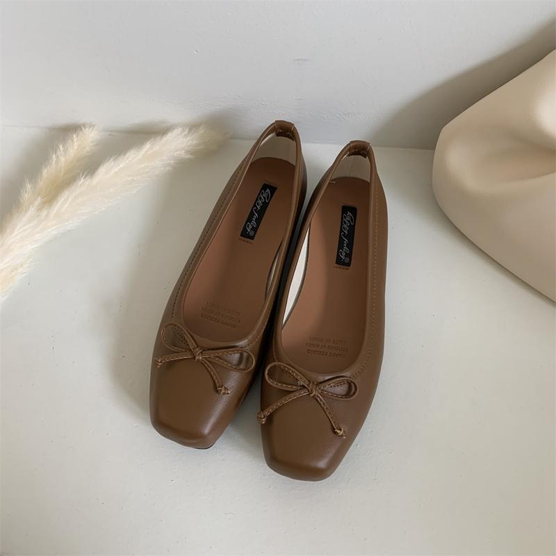 Fashion SUOJIALUN 2025 New Women Flat Shoes Fashion Square Toe Shallow Slip On Ladies Casual Ballet Shoes Soft Leather Outdoor Loafers S