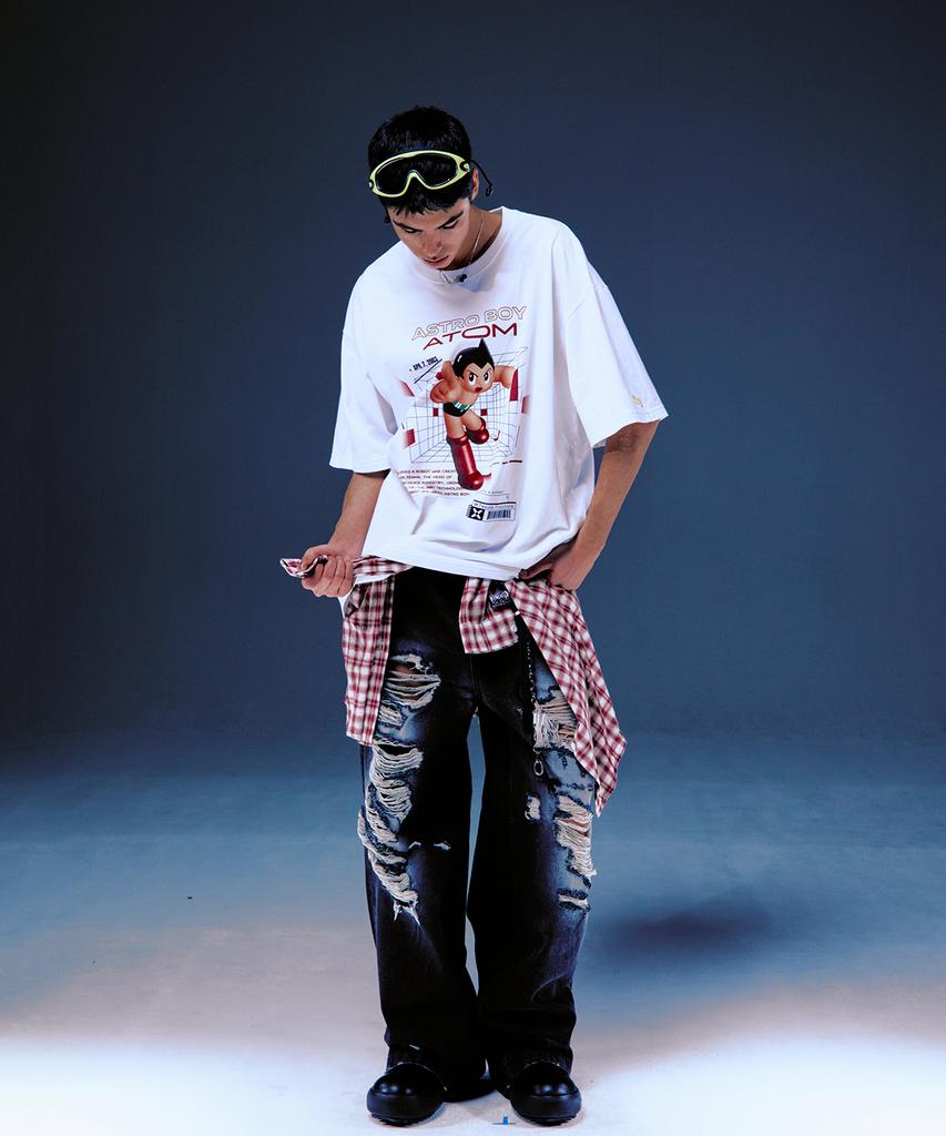 MAINBOOTH [Atom] Matrix T-Shirt (White)
