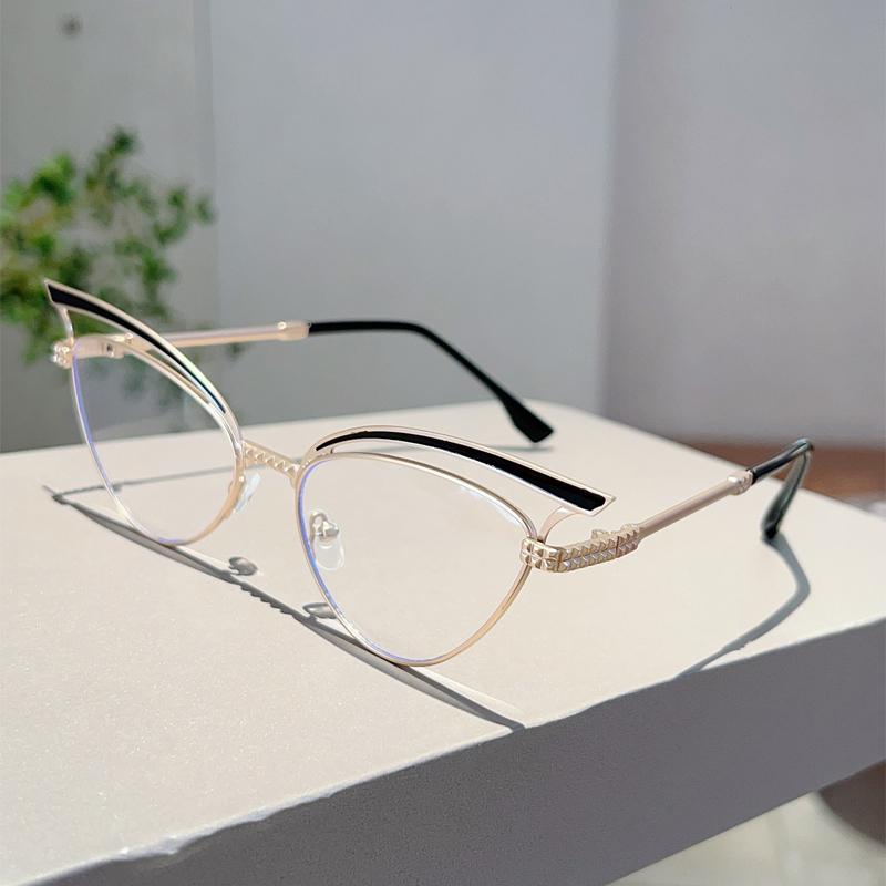 Vintage Cat Eye Glasses Women Fashion Hollowed Blue Light Blocking Eyewear Trendy Brand Design Decorative Eyeglasses
