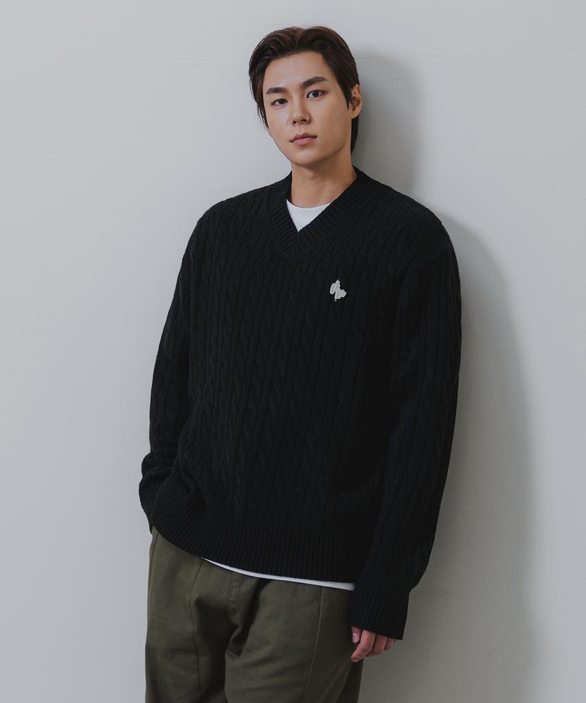 BAKKEN Point Logo Pendant V-Neck Cable Knit Bk8941_Black