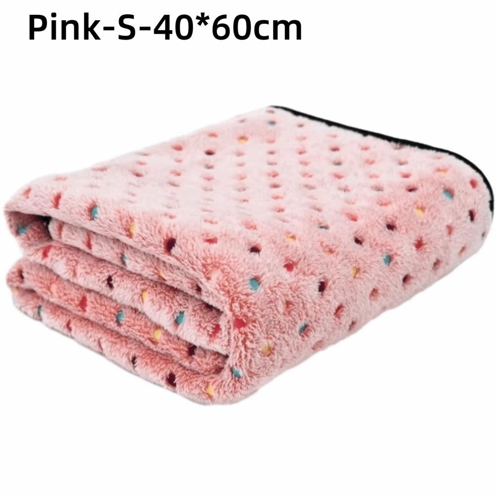 Portable Ultra-Soft Pet Bed Blanket Cute Dot Pattern Cozy Warm Pet Pad Machine Washable Breathable Dog Blanket for Dog/Cat