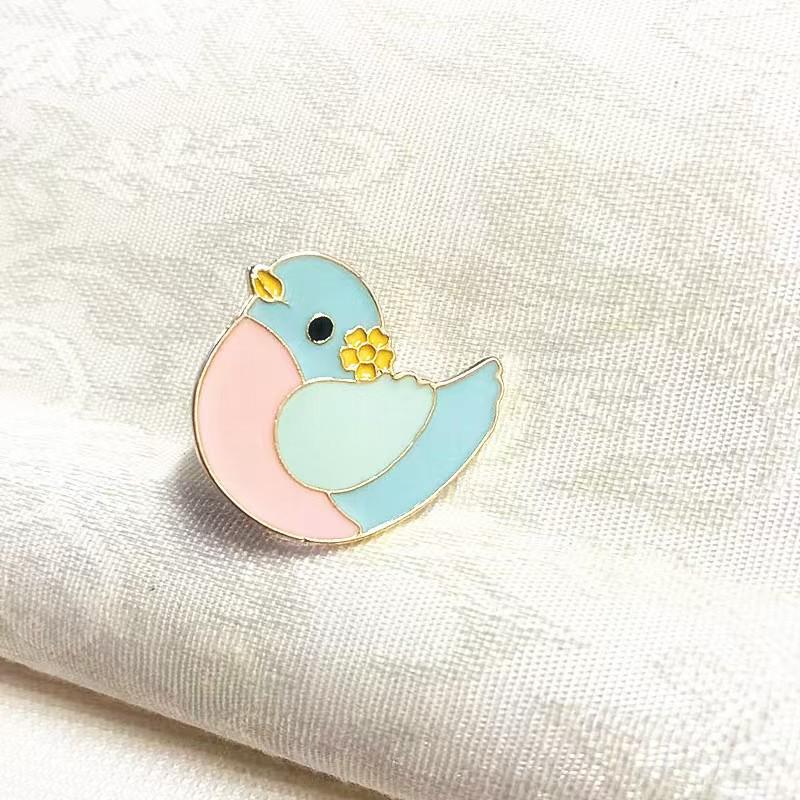 Cute Cartoon Animal Brooch: Colorful Chicken, Bird, and Rabbit Metal Pins with Enamel Coating