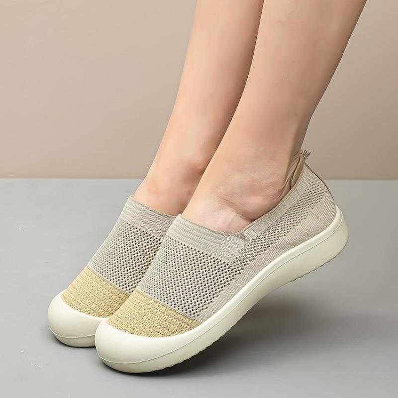 Shoes women's summer new versatile casual shoes soft sole not tired feet comfortable mother shoes one pedal shoes