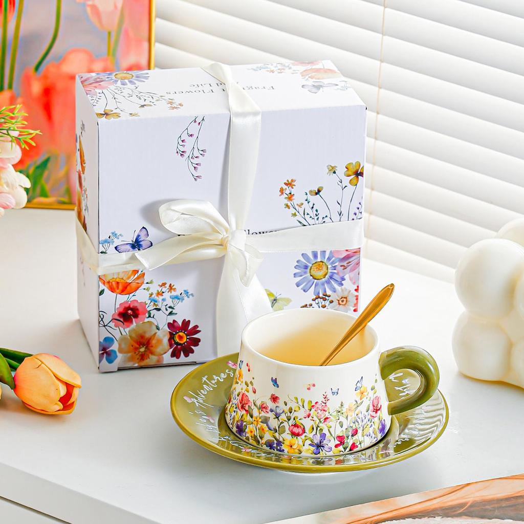 Coffee Cup Saucer Set Gift Box Household Ceramic Cup Wedding Souvenir Teachers' Day Staff Birthday Gift Milk Foam Cup
