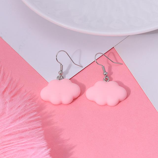 New Fashion Cute White Cloud Stud Earrings Delicate Mushroom Clouds for Women Girls Ear Jewelry Wholesale Gifts Bear