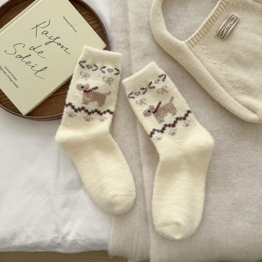 Ladies Autumn and Winter Warm Plus Thick Retro Cute Puppy Tube Pile Socks