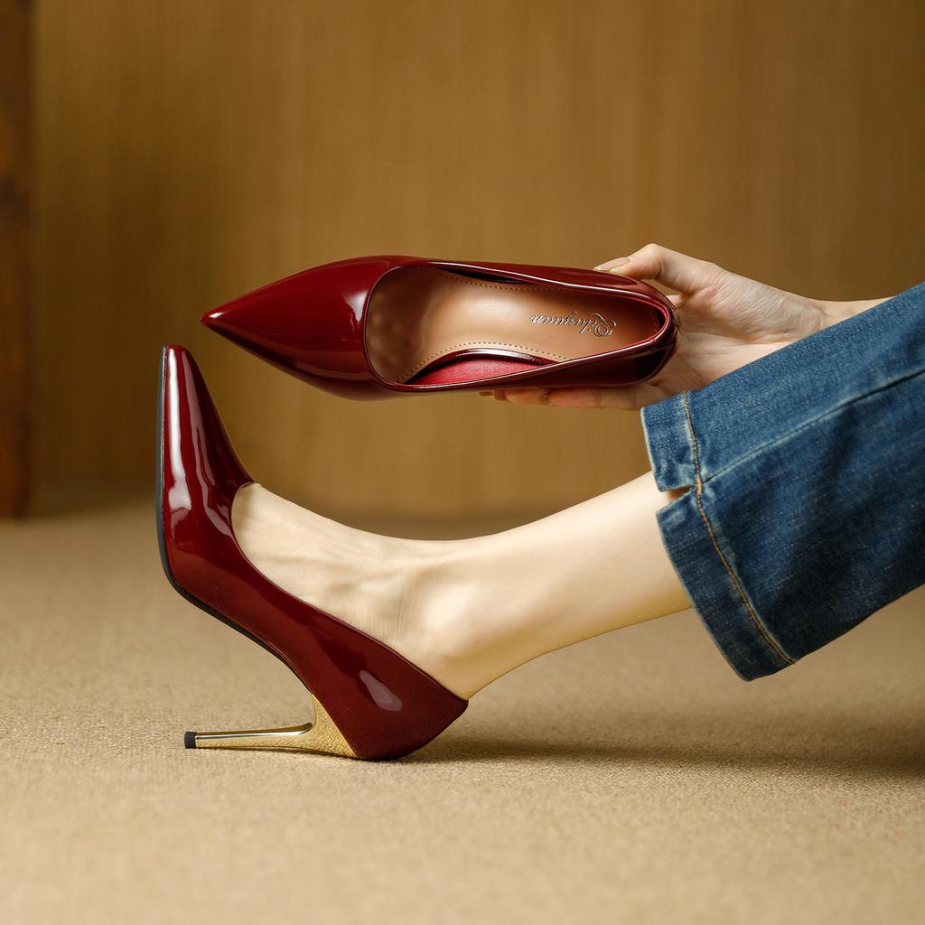 Thin heels high heels 2026 spring French patent leather glossy temperament pointed wedding shoes foot cover shallow mouth single shoes