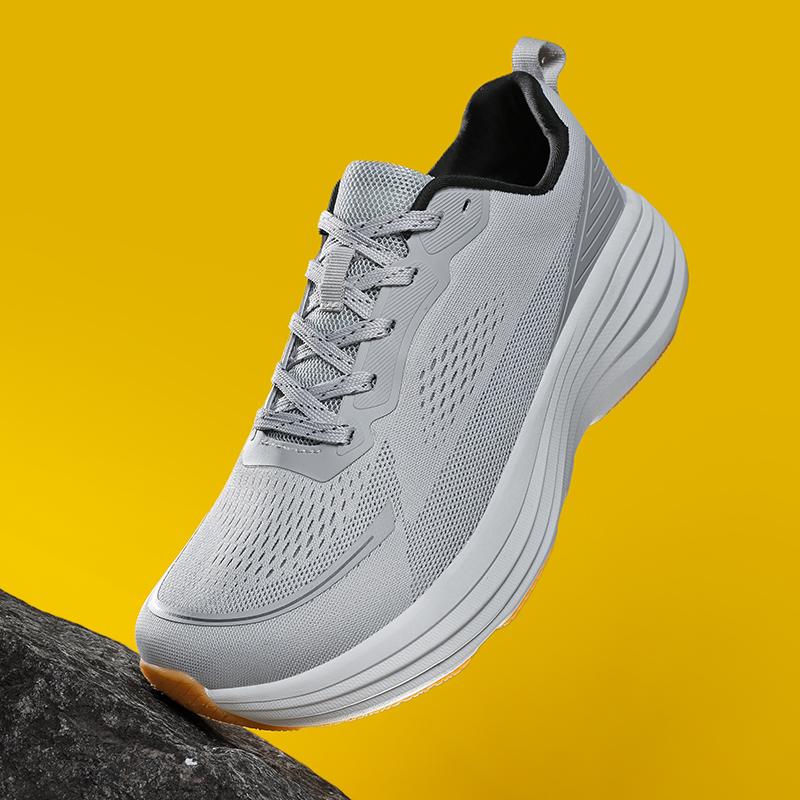 Fashionable Men's Sports Running Shoes, Mesh Breathable Spring Marathon Thick Soled Running Shoes, Sizes 39-48
