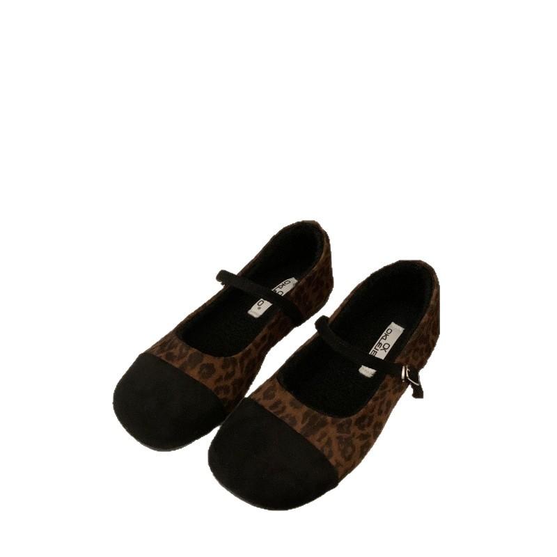 Mori Xiaoxiangfeng Woolen Single Shoes Women's 2025 Autumn New Ugly Cute Flats Round Head Retro Mary Jane Women's Shoes