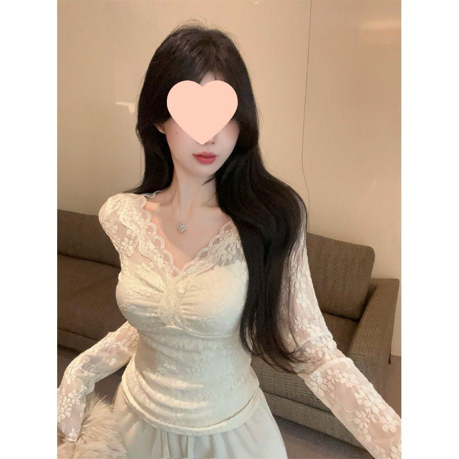 V-Neck Lace Hollow-Out Women's Spring/Autumn Top: Chic & Versatile Base Layer 