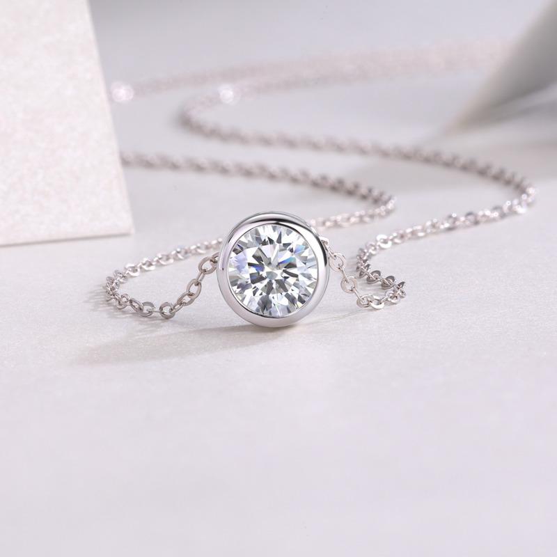 Bague Ringen S925 Silver Necklace Mosang Stone Pure Pendant with Chain Silver Jewelry Plated with Platinum Straight