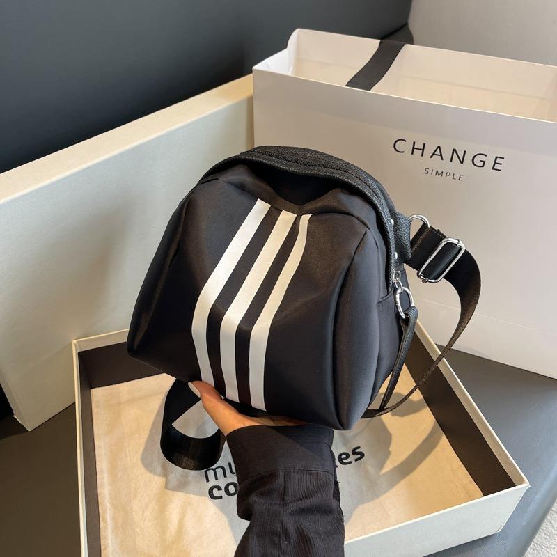 Three bars nylon cloth shell bag trendy messenger bag casual large capacity casual trendy bag