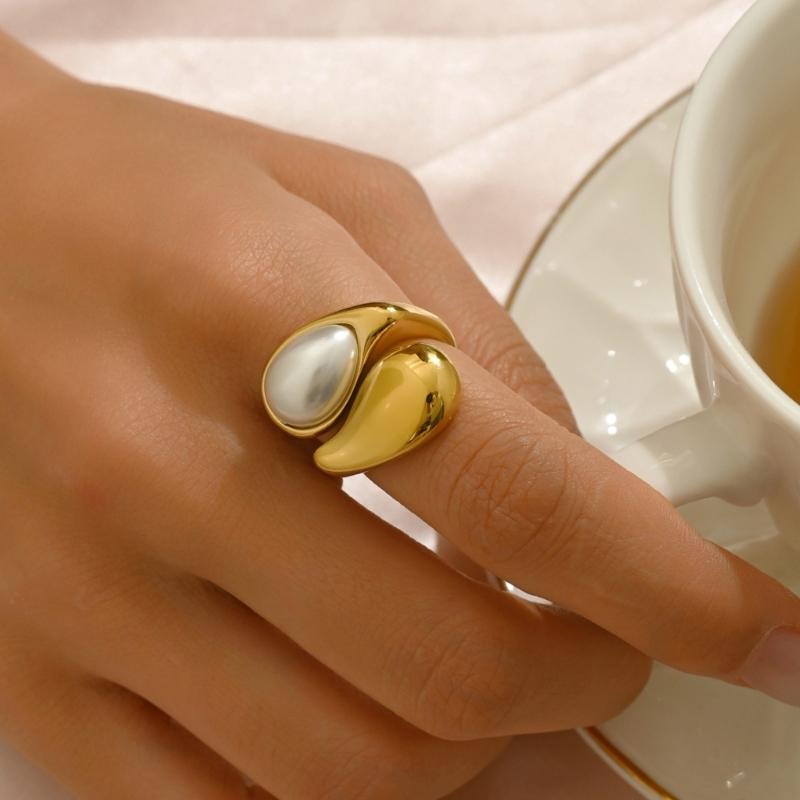 Simple Adjustable Opening Rings Fashion Geometric Pearls Rings Copper Texture Suitable for Wedding and Parties Wear