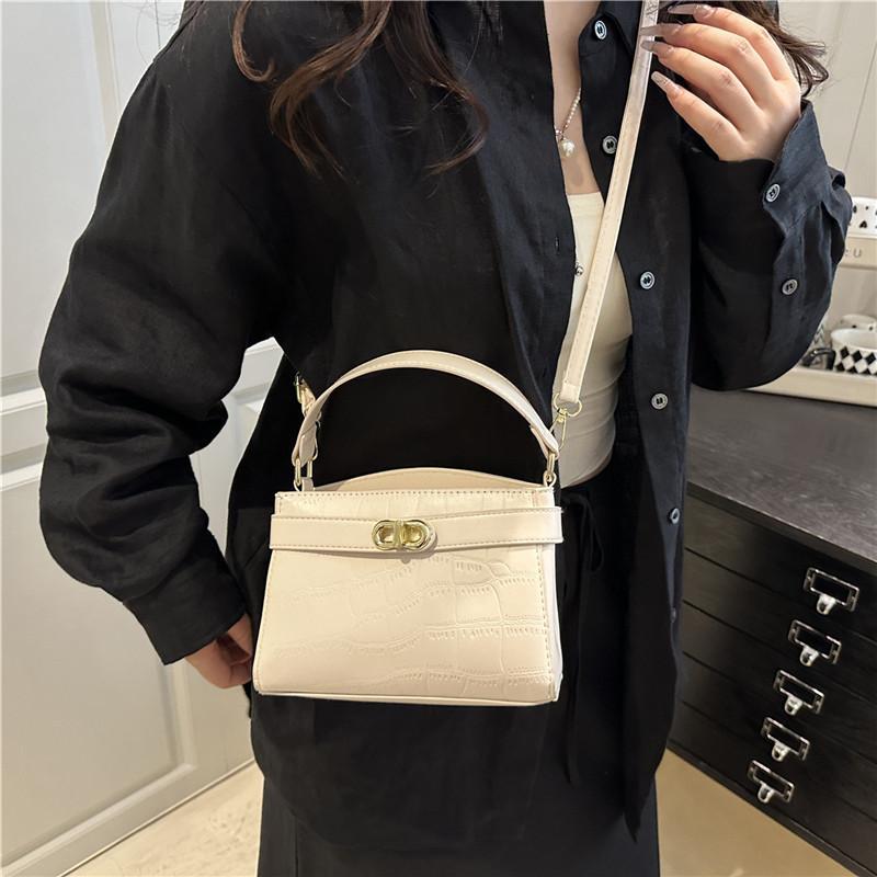 Solid Color Texture Crocodile Pattern Handbag Women's 2025 Summer New Casual Foreign Style One Shoulder Crossbody Small Square Bag