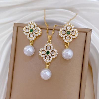 Court Style Pearl Flower Light Luxury Temperament Gorgeous Full Diamond Necklace Female Versatile Collarbone Titanium Steel Chain