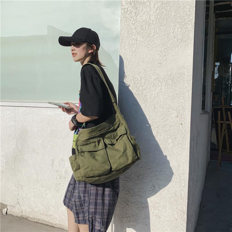 Vintage Messenger Bag Large Capacity Canvas Shoulder Bag Multi Pocket Messenger Bags Suitable for Daily Use Shopping Weekend Outings