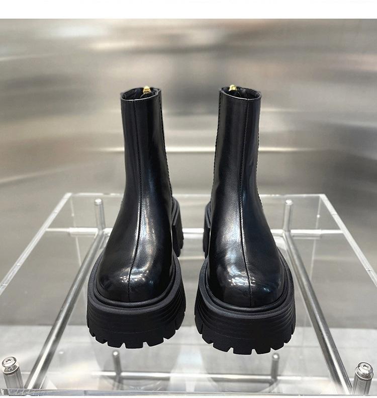 

Chelsea short boots women s autumn and winter 2025 new black heightening platform versatile heightening muffin Martin boots women s boots 40