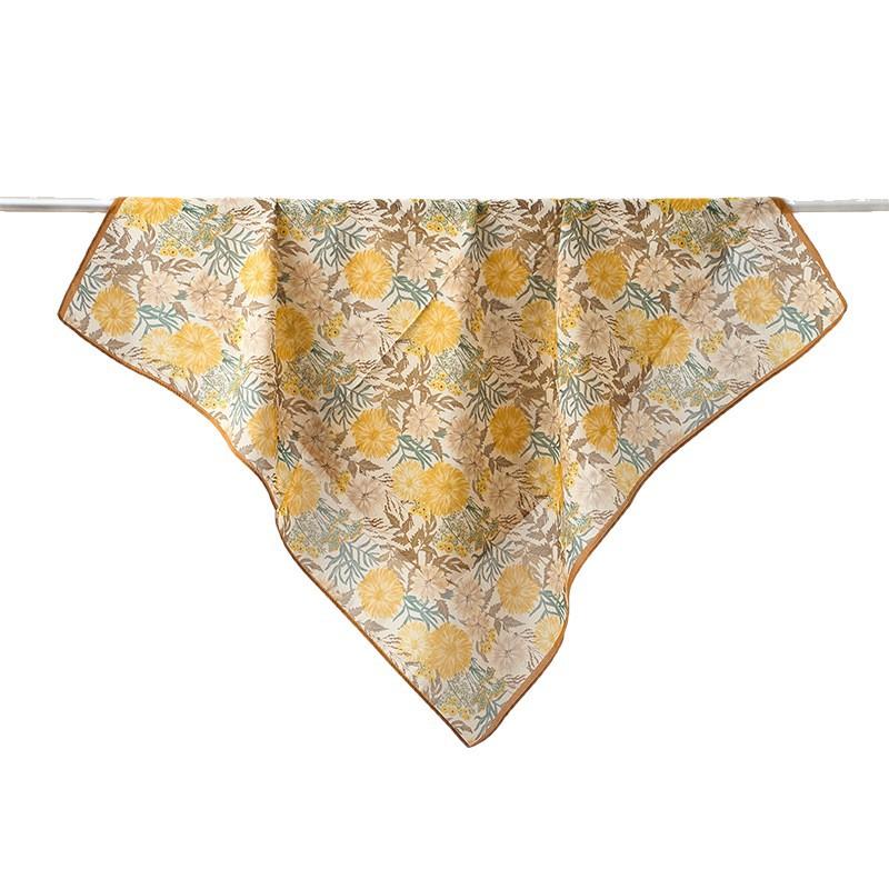 New light and breathable 61 * 61cm small square scarf yellow small daisy print sweet and cute women's silk scarf