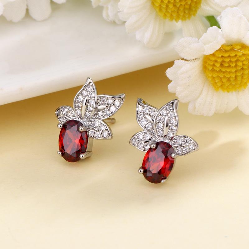 

Exquisite Temperamental Ruby Leaf Stud Earrings with Zircon Inlay for Women