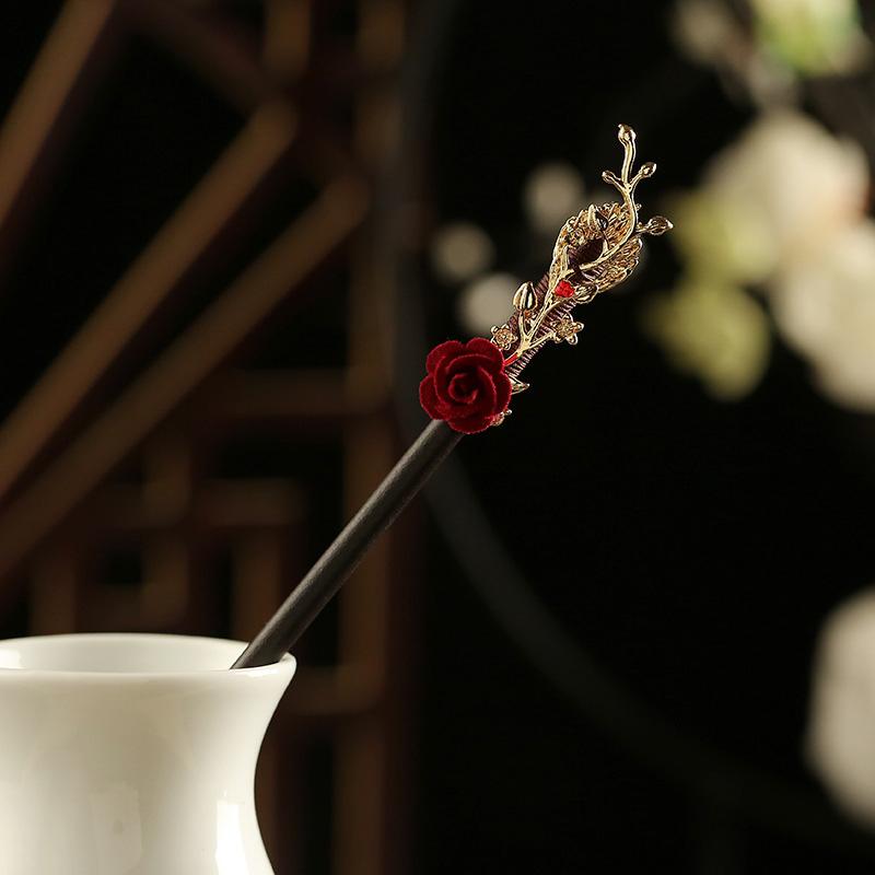 1Pc Petal Hairpin New Chinese Style Tassel Hairpin Fresh Wood Ancient Headwear Sandalwood Hairpin Tassel